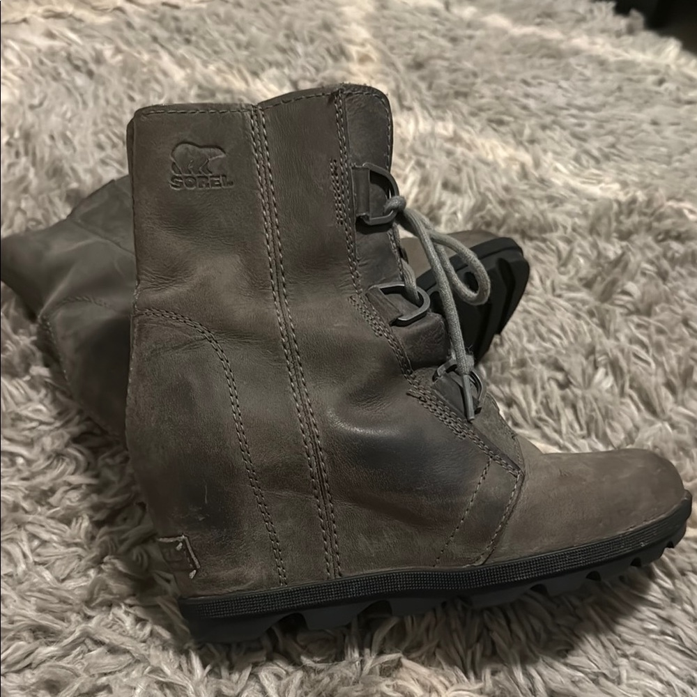 Sorel wedges!